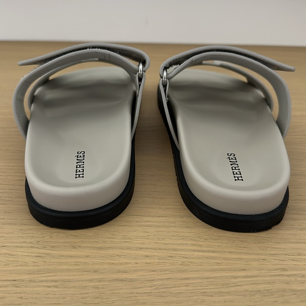 Hermes Chypre Sandals in Beige Esquisse size 38 - Picture 11 of 16